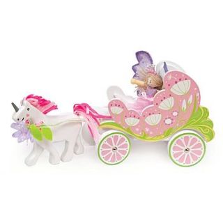 fairy carriage and unicorn by knot toys