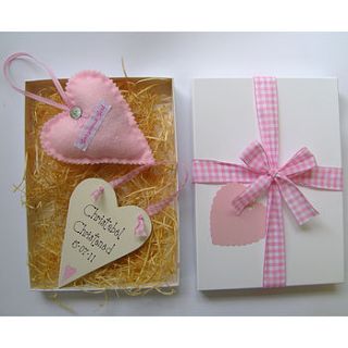 personalised baby's message heart by country heart