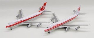 Dragon Models 1/400 Air Canada B747 233 "Old Livery"   2 Plane Set Toys & Games