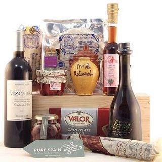 the barcelona spanish hamper  by pure spain