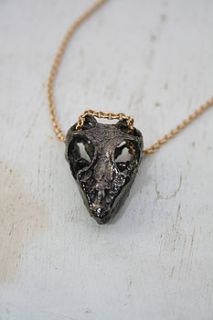 black platinum lizard skull necklace by beau & arrow