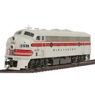 Wm. K. Walthers, Inc. / PROTO  2000 HO Scale Diesel EMD F7A Powered   Standard DC Chicago, Burlington and Quincy #169 C with Mars Light Toys & Games