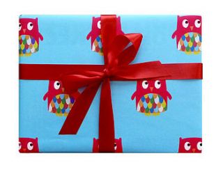 owl print wrapping paper by toby tiger