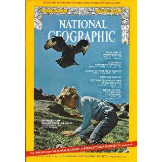 NATIONAL GEOGRAPHIC MAGAZINE   OCTOBER 1969   VOL. 136, NO. 4 PACIFIC OCEAN   DARWIN   HONOLULU   EAGLES   CHIVALRY   MUD AND FLOOD MELVILLE BELL (EDITOR IN CHIEF) GROSVENOR Books