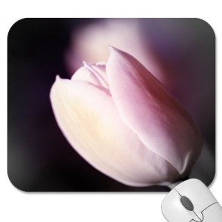 Mousepad   9.25" x 7.75" Designer Mouse Pads   Design Flowers   Tulips (MPFLT 131) Computers & Accessories