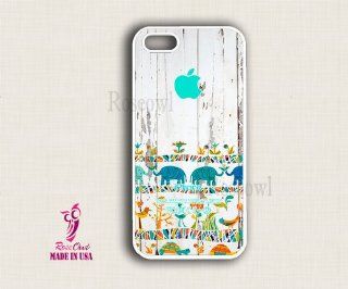 Iphone 5 case, Iphone 5 cover, Iphone 5 cases   Wood Aztec Elephant Love appl Cell Phones & Accessories