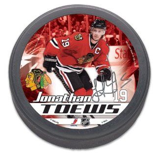 Chicago Blackhawks Official NHL Official Size Hockey Puck by Wincraft  Sports Fan Hockey Pucks  Sports & Outdoors