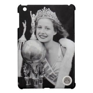 Miss America 1939 Patricia Donnelly with trophy iPad Mini Case
