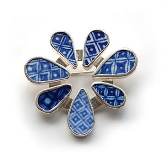 willow pattern silver flower brooch by tania covo