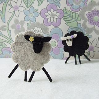 sheep brooch sewing kit by fibrespace