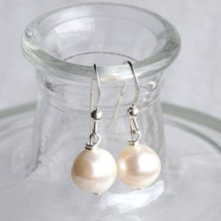 single pearl earrings by aimee