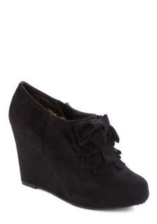 Be Frill My Heart Wedge in Onyx  Mod Retro Vintage Heels
