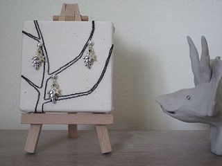 oak leaves mini family tree canvas on easel by thread squirrel