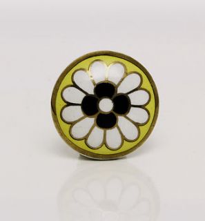 yellow and white round ceramic olivia flower knob by trinca ferro