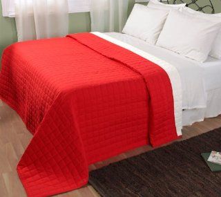 Homescapes waschbare Wende Tagesdecke Bettberwurf Plaid mit Karo Steppung, 230 x 250 cm aus 100% reiner Baumwolle mit Polyester Fllung in rot und wei Küche & Haushalt