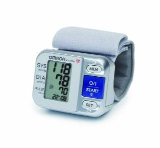 Omron R 3   I Plus Handgelenk Blutdruckmessgert Drogerie & Körperpflege