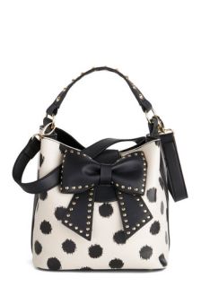 Betsey Johnson Outfit of the Daring Bag in Cream  Mod Retro Vintage Bags