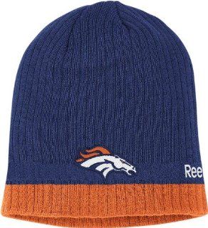 Denver Broncos Reebok 2010 Sideline Cuffless Knit Hat  Sports Fan Beanies  Sports & Outdoors