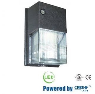12w LED Traditional Wall Pack 120 277v with photocell   Commercial Bay Lighting  