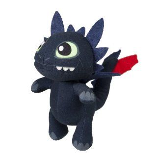 DreamWorks Dragons Defenders of Berk   Dragon Buddies   Toothless Toys & Games