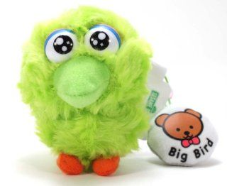Furyu Official Sesame Street Screen Cleaner Plush Strap   3305   Green Big Bird Toys & Games