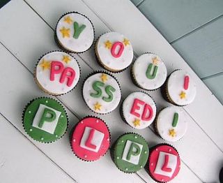 driving test passed cupcakes by the small cake shop
