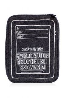 grey felt tablet case by sewlomax