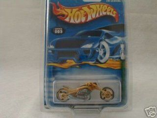 Mattel Hot Wheels 2001 Treasure Hunt 164 Scale Gold Blast Lane 5/12 Die Cast Motorcycle #005 Toys & Games