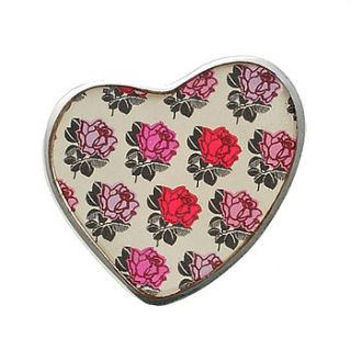 rose heart brooch by very beryl