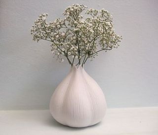 porcelain garlic bulb vase by kuddyco