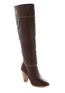Stepping Out Boot in Chocolate  Mod Retro Vintage Boots