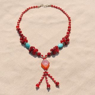 Handcrafted Tribal Red/ Amber Beaded Necklace (Afghanistan) Necklaces
