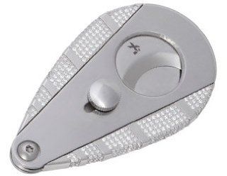XIKAR Xi3 Pave Linear CZ Stone Cigar Cutter   Limited Edition Health & Personal Care