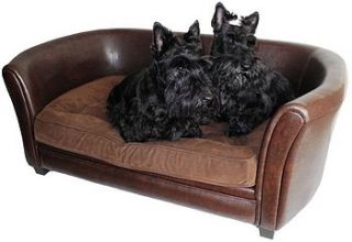 charnwood large pet sofa by plush pet beds