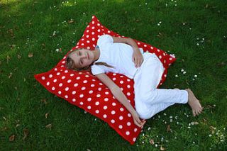 large red and white spot cushion by flugs