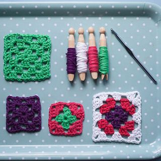 learn to crochet granny squares kit by kat goldin designs