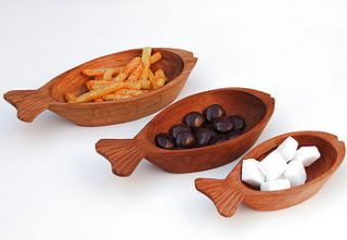fair trade wooden serving plate by alter native life