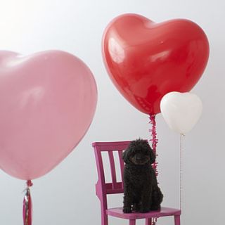 giant heart balloon by pearl and earl