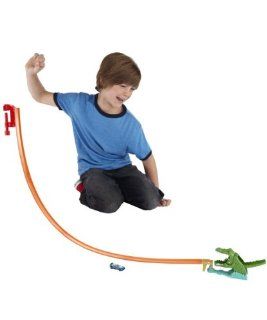 Hot Wheel Gator Escape Track Set Toys & Games