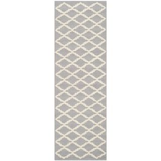 Safavieh Handmade Moroccan design Cambridge Silver/ Ivory Wool Rug (26 X 6)
