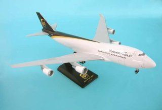 Skymarks UPS United Parcel Service 747 400F Model Plane Toys & Games
