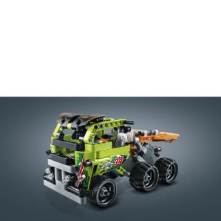 LEGO Technic Desert Racer (42027)      Toys