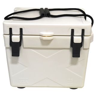 Brute Box 25 quart White Ice Cooler