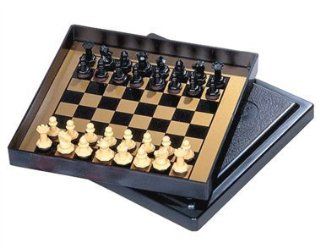 Carrom 877.1 Metal Chess Set w Magnetic Board  Pieces Toys & Games
