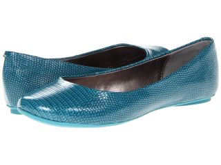 Kenneth Cole Reaction Slip On By Teal Lizard Patent