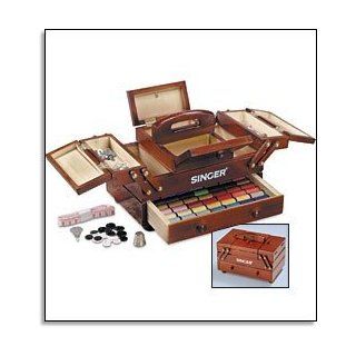 Singer(R) Wooden Sewing Box  
