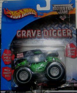 2001 HOT WHEELS MONSTER JAM GRAVE DIGGER MONSTER TRUCK DIE CAST BODY AND CHASSIS RETIRED AND HARD TO FIND 