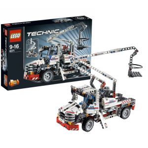 LEGO Technik Bucket Truck (8071)      Toys