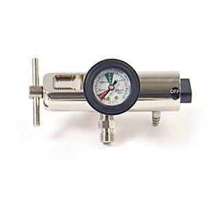 Model 831 BravO2™ Oxygen Regulator (Brass Bodied)<br/>Same as Model# 820, except with intern Health & Personal Care
