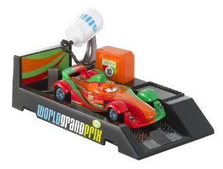 Cars 2 Pit Stop Launchers Rip Clutchgoneski Toys & Games
